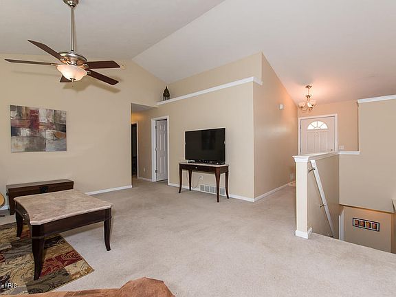 4th image of 4956 Cypress Creek Ln