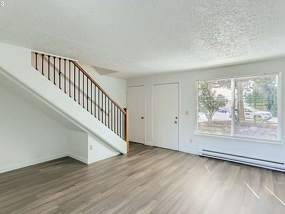 3rd image of 1051 & 1053 Birchwood Dr #1051