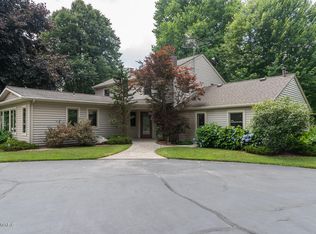 2501 S 9th St, Kalamazoo, MI 49009