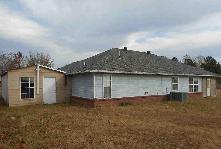 2nd image of 309 Rock Jail Rd