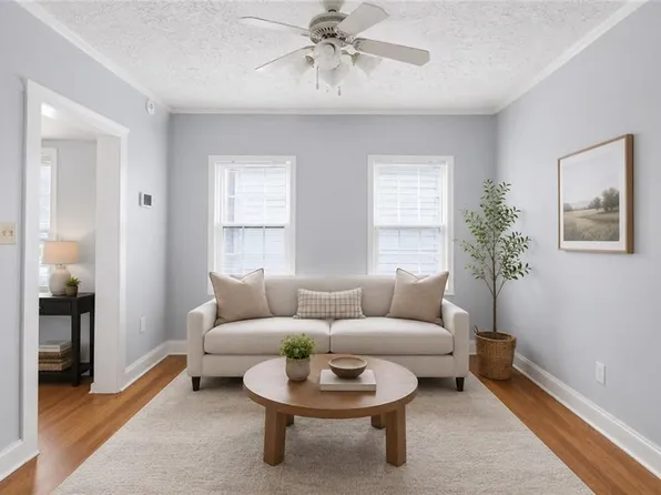 7 Central St, Hampton, VA 23663