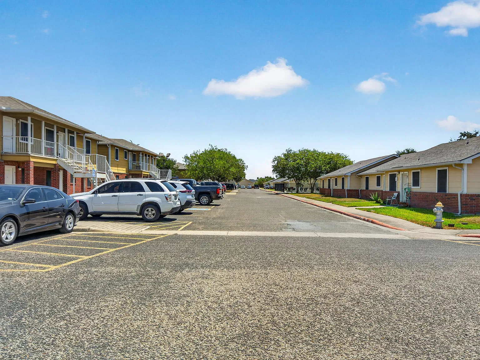 Sun Meadow Apartments — Photo 1