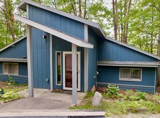 5408 E Martin Lake Dr, Gaylord, MI 49735