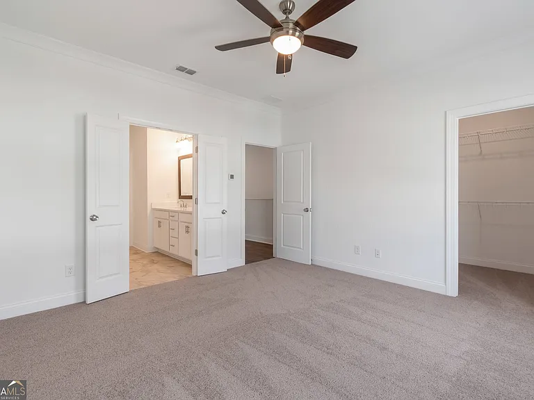 1140 Larkin Dr — Photo 9