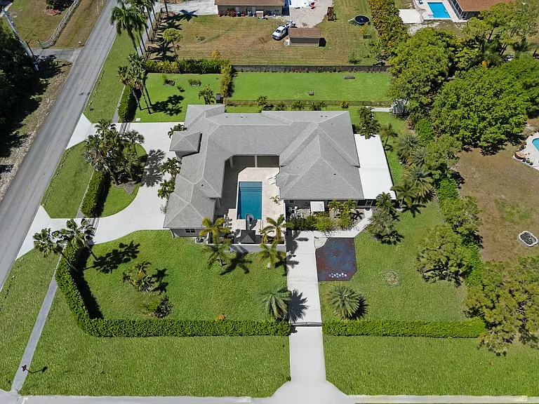15503 Temple Blvd — Photo 63