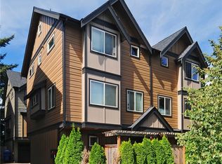 9615 Roosevelt Way NE UNIT D, Seattle, WA 98115