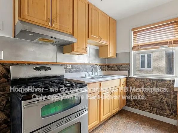 2038 E 72nd Pl #3