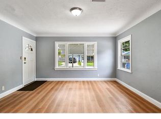 1616 13th St S, Saint Petersburg, FL 33705