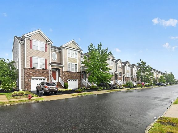 2nd image of 126 Dunlin Ln Unit 126