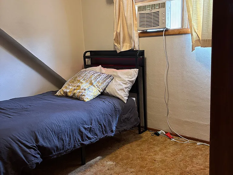 Twin size bed with dresser
