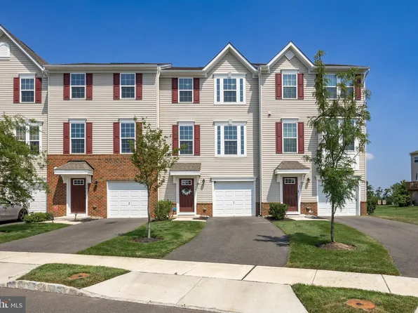 160 Helen Dr, Riverton, NJ 08077