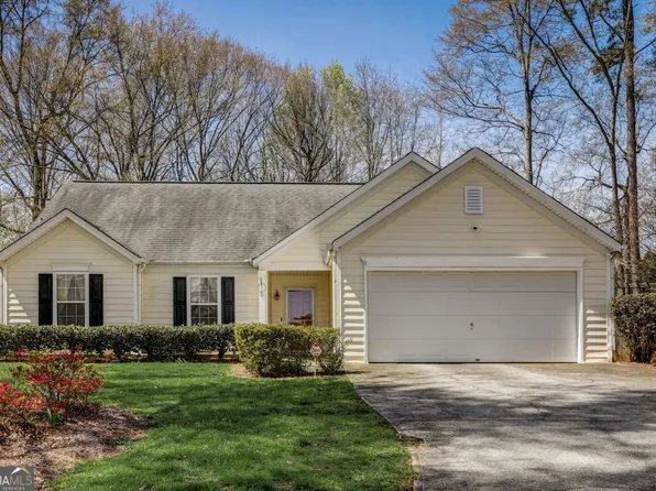 66 Savanna Ct, Powder Springs, GA 30127