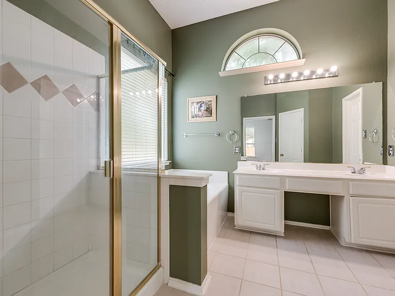 7172 Saint Augustine Dr — Photo 11