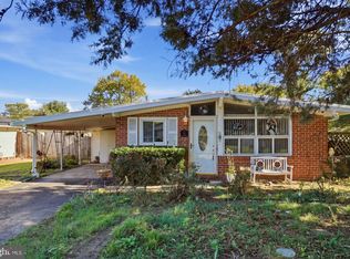 6104 Sunny Ln, Baltimore, MD 21207