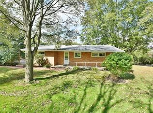 301 Chardick Dr, Gibsonia, PA 15044