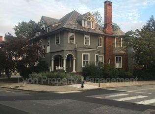 303 Angell St APT 5, Providence, RI 02906