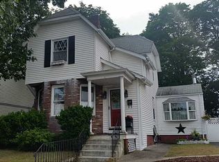 31 Waldo St, Pawtucket, RI 02860