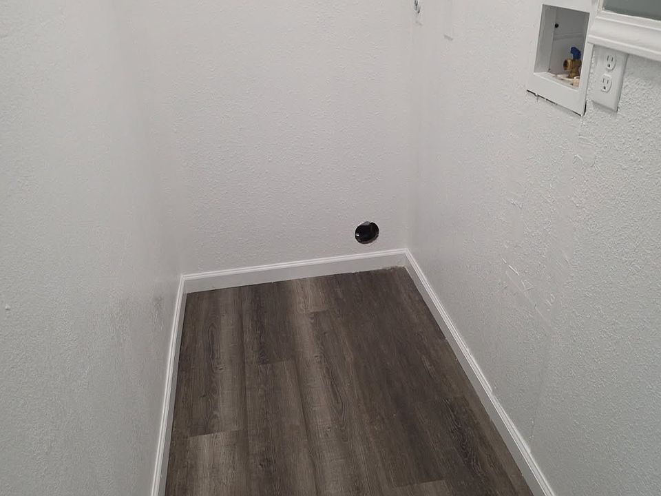1st image of 3129B Wrights Ferry Rd #3129B