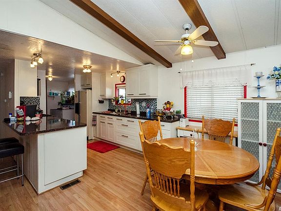 3rd image of 3320 Clubhouse Dr