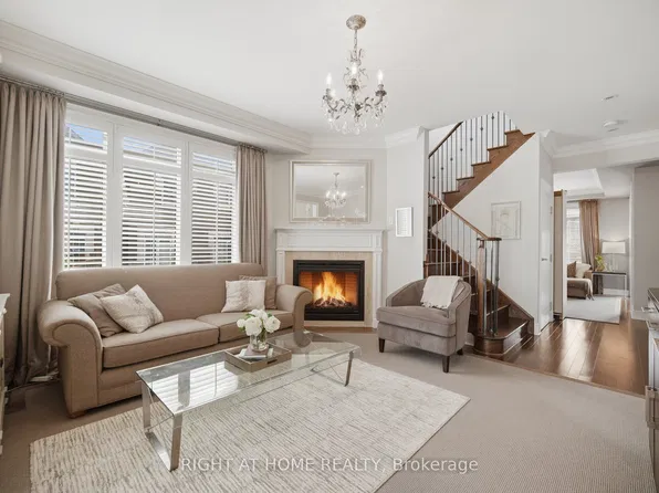 183 Kaitting Trl, Oakville, ON L6M 0T6