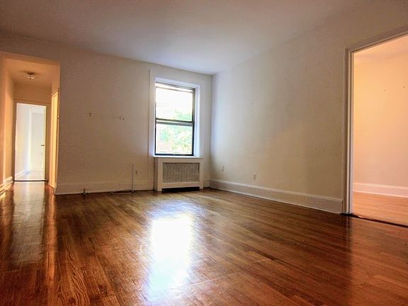 3rd image of 55 E 80th St APT 5B