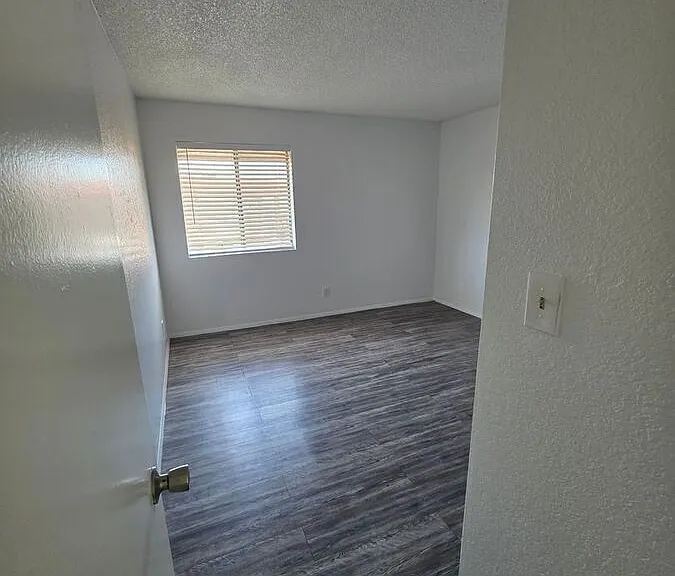 4416 N 35th Ave #201 — Photo 12