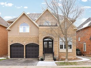 373 Creek Path Ave, Oakville, ON L6L 6X3