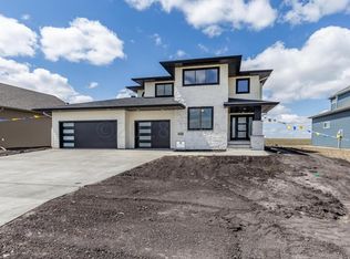 2160 14th St W, West Fargo, ND