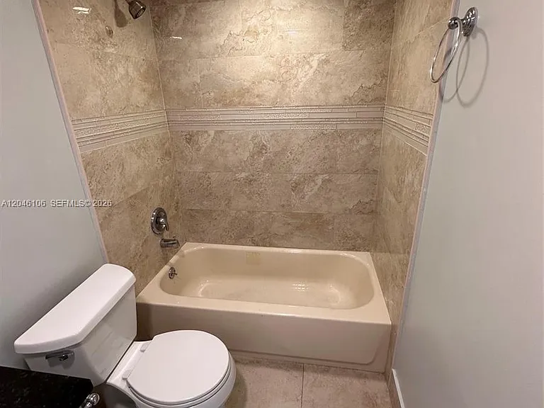 9976 Twin Lakes Dr #35 — Photo 14