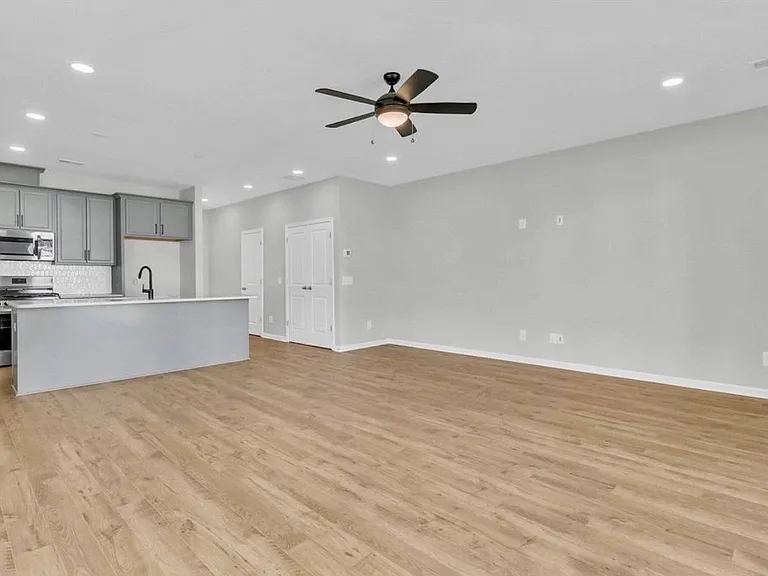 474 Green Fern Dr — Photo 15