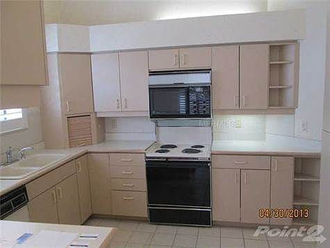 3rd image of 4555 Las Brisas Ln