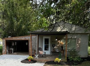 4527 Rock Cut Rd, Barberton, OH 44203