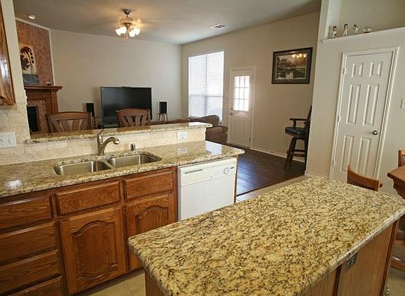 5th image of 1105 Destiny Ct