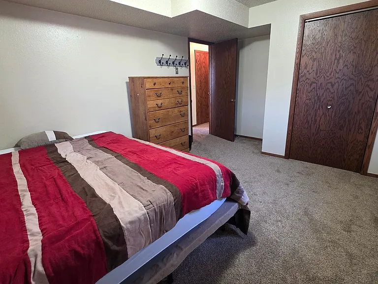 1304 E Ingals Ave — Photo 16