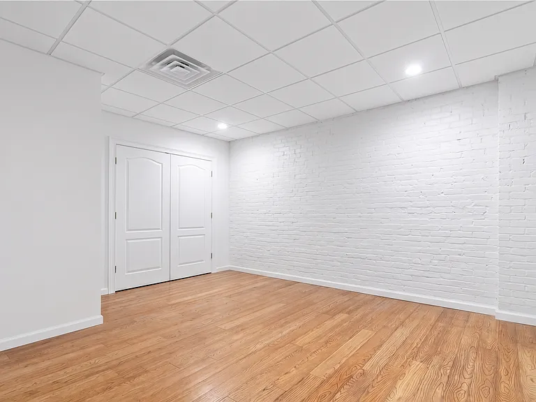 850 Grand Ave #104A — Photo 8