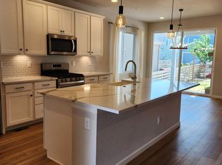 8028 Williams Fork Ave, Littleton, CO 80125