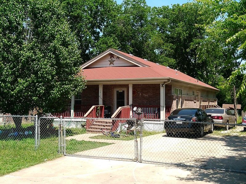 1st image of 1914 Avenue D