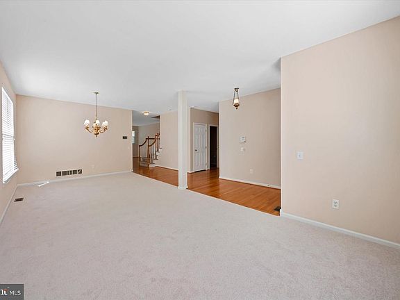 5th image of 1343 Broad Run Rd