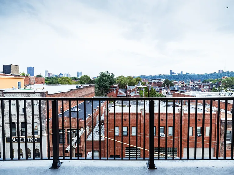 Allegheny City Stables Lofts — Photo 36