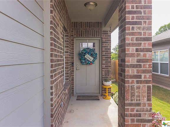 5th image of 408 Galway Bay Ln