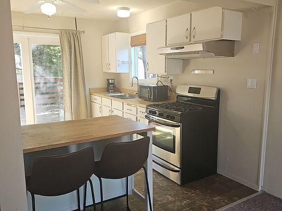 5th image of 3102 SW Coast Ave