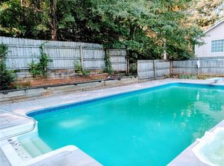 5503 Trophy Ct, Flowery Branch, GA 30542