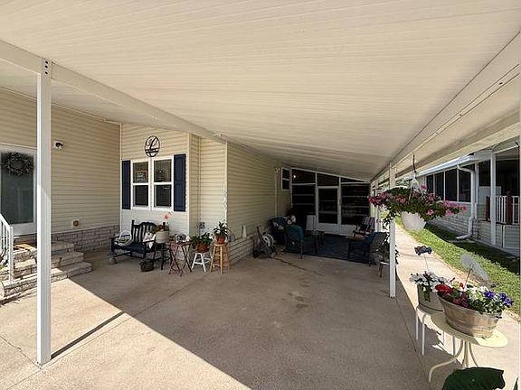 4th image of 10703 Lowell Dr