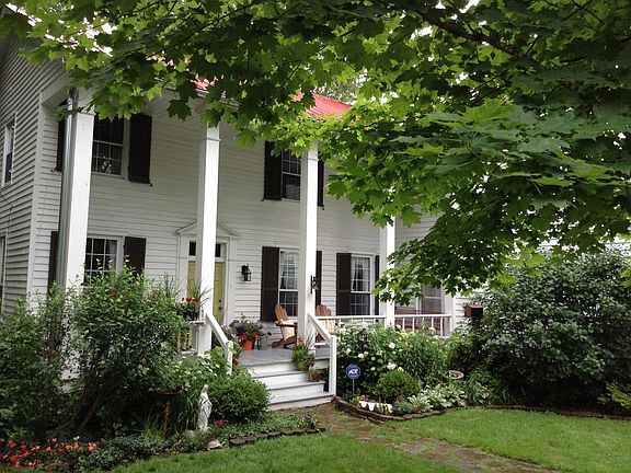 4th image of 1184 Washington St E