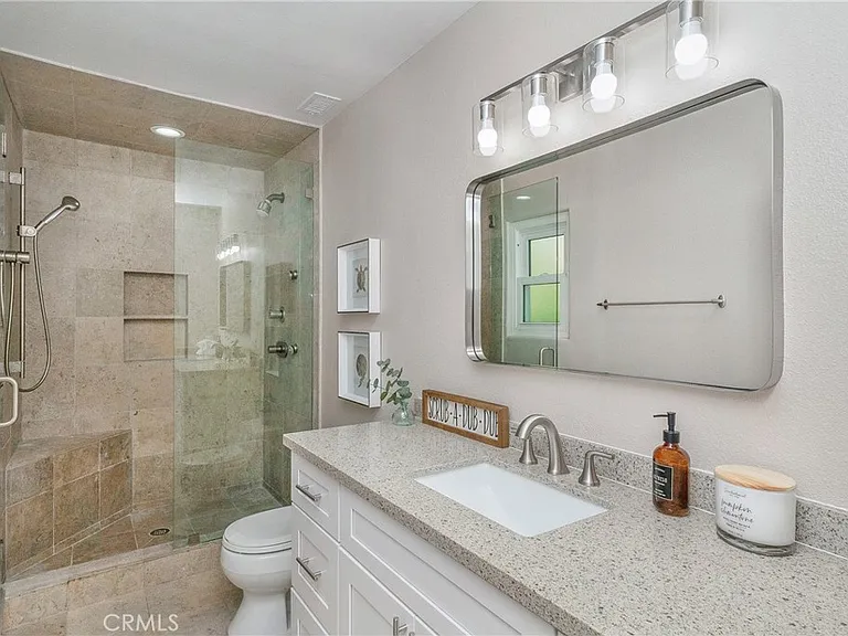 419 Fleming Ave — Photo 16