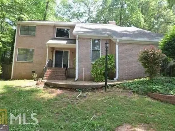 1632 Fieldgreen Overlook, Stone Mountain, GA 30088