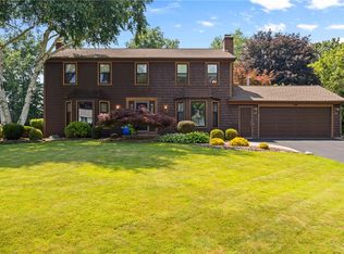 59 Pearson Ln, Rochester, NY 14612