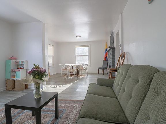 4th image of 2667 N 36th STREET