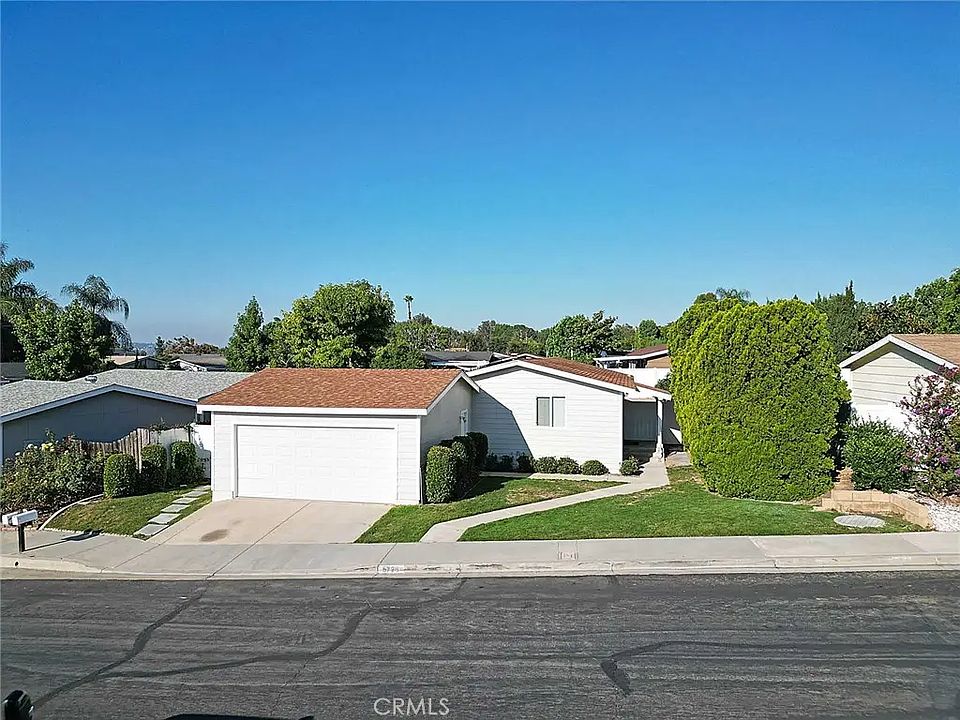 1st image of 5725 Clearwater Dr