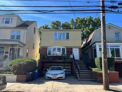18 E 3rd St, Bayonne, NJ, 07002